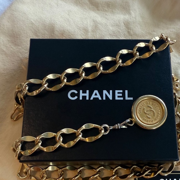 CHANEL Accessories - CHANEL Gold Chain Belt with Medallion